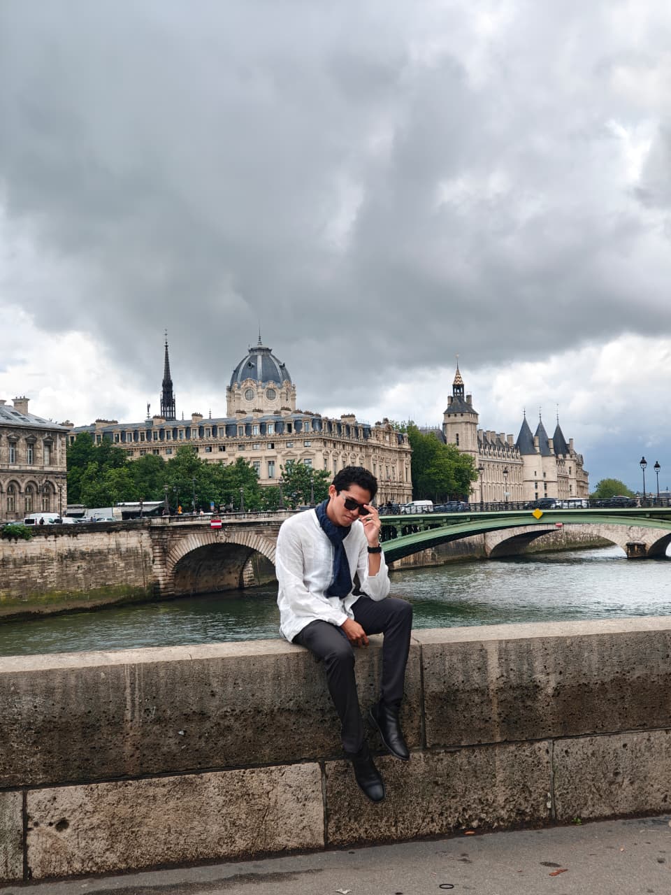 Bianjo Escalera en París